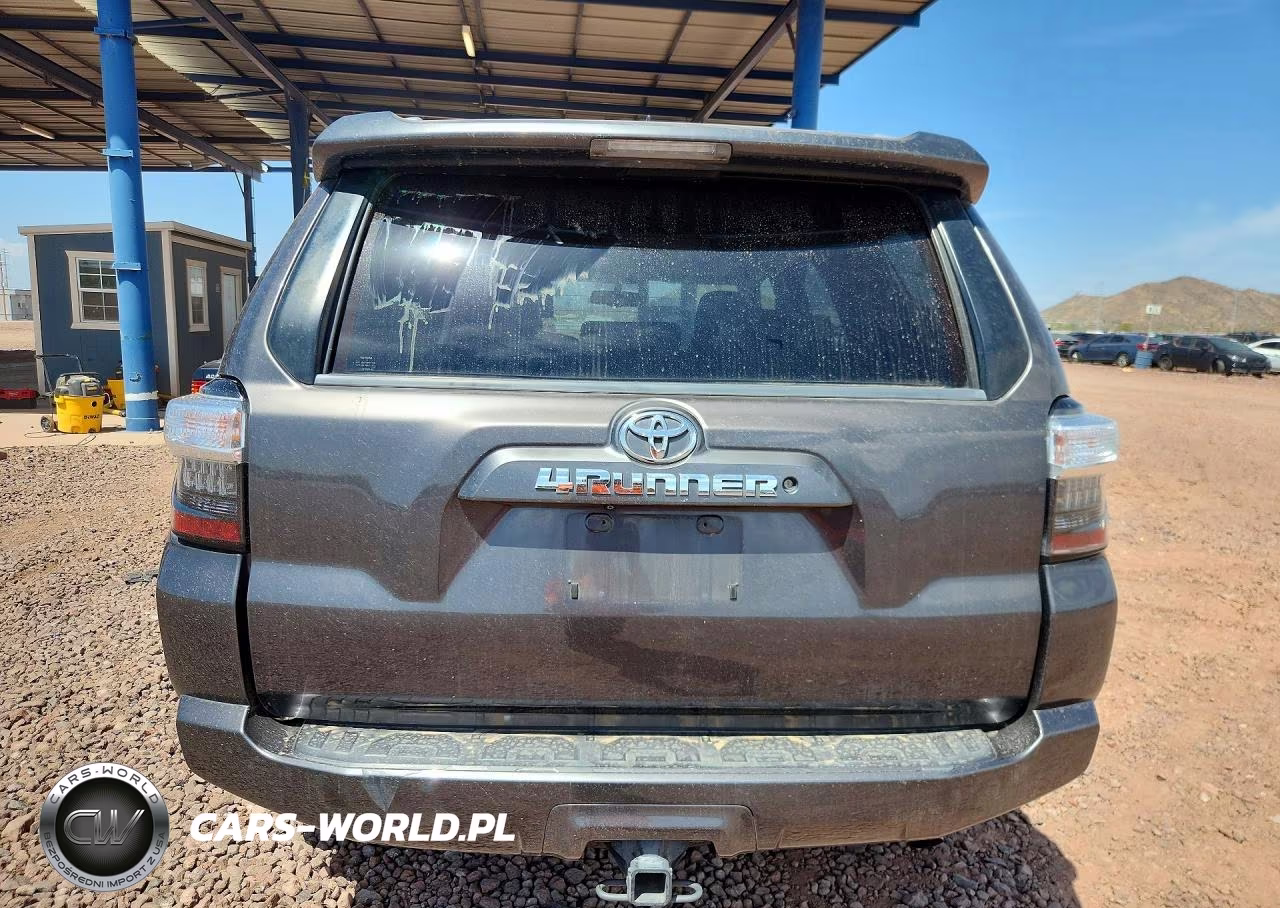 2018 Toyota 4Runner VIN:JTEBU5JR2J5524113 - 6