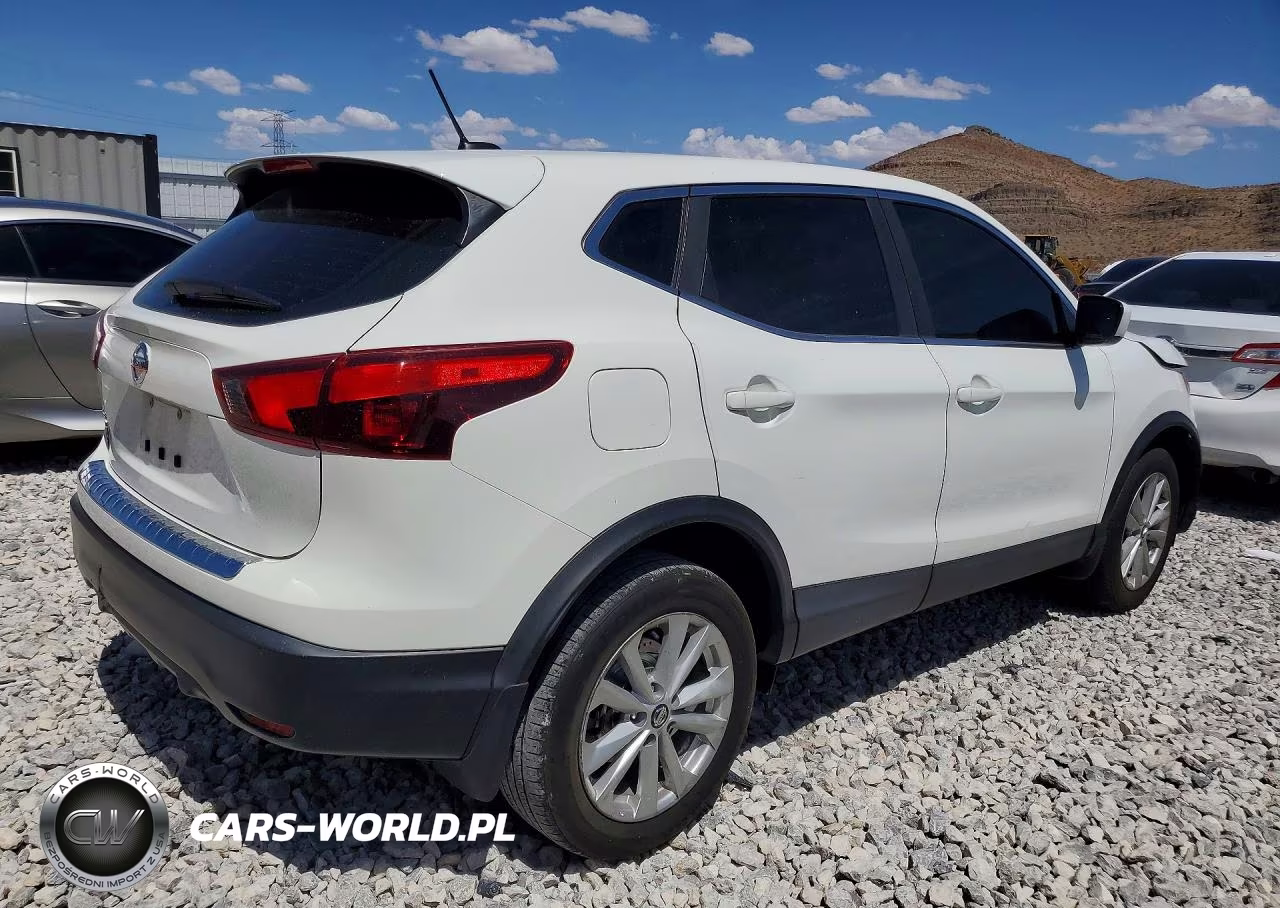 2019 Nissan Rogue Sport S VIN:JN1BJ1CP8KW228366 - 3