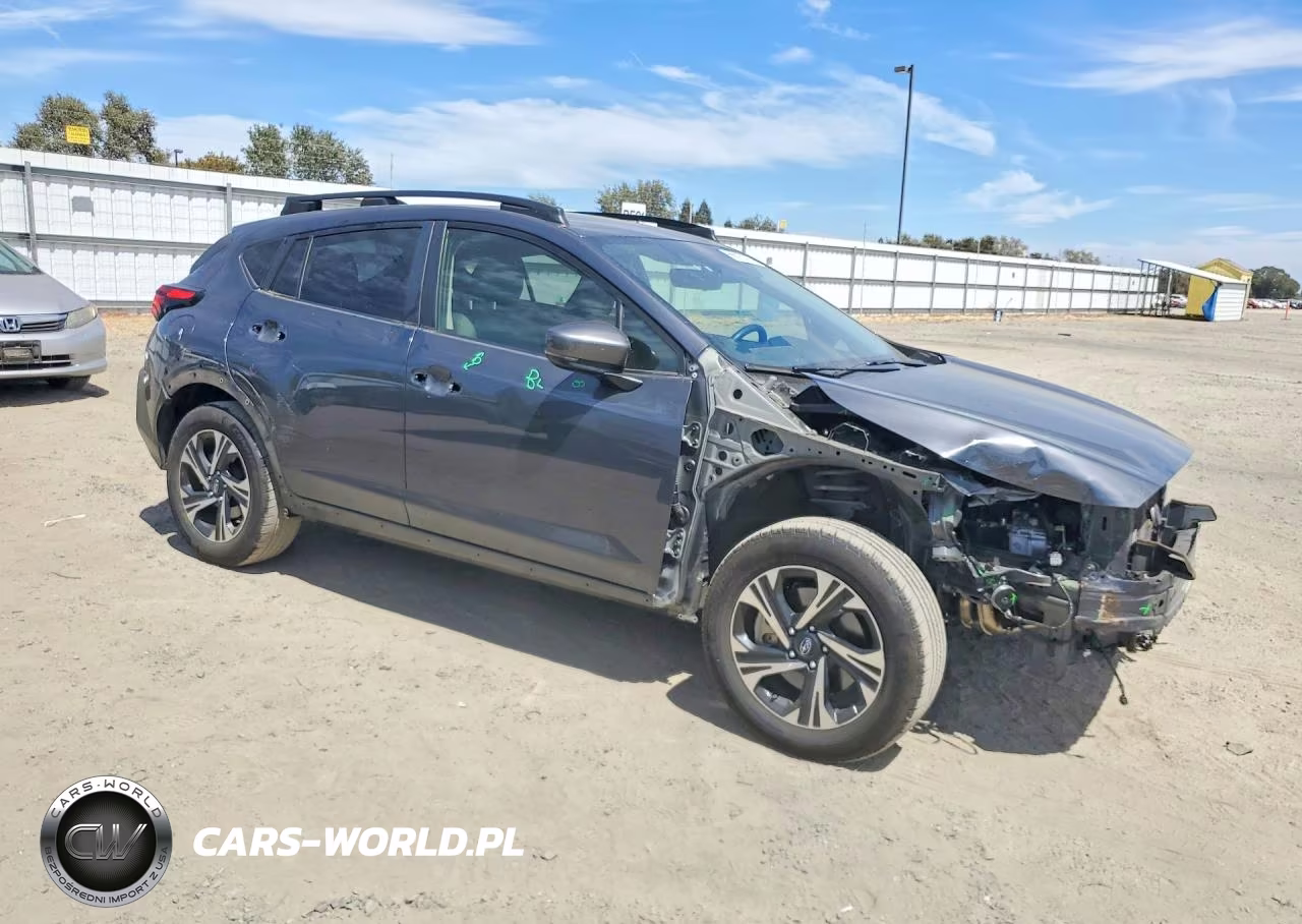 2024 Subaru Crosstrek Premium VIN:JF2GUADCXR8337403 - 4