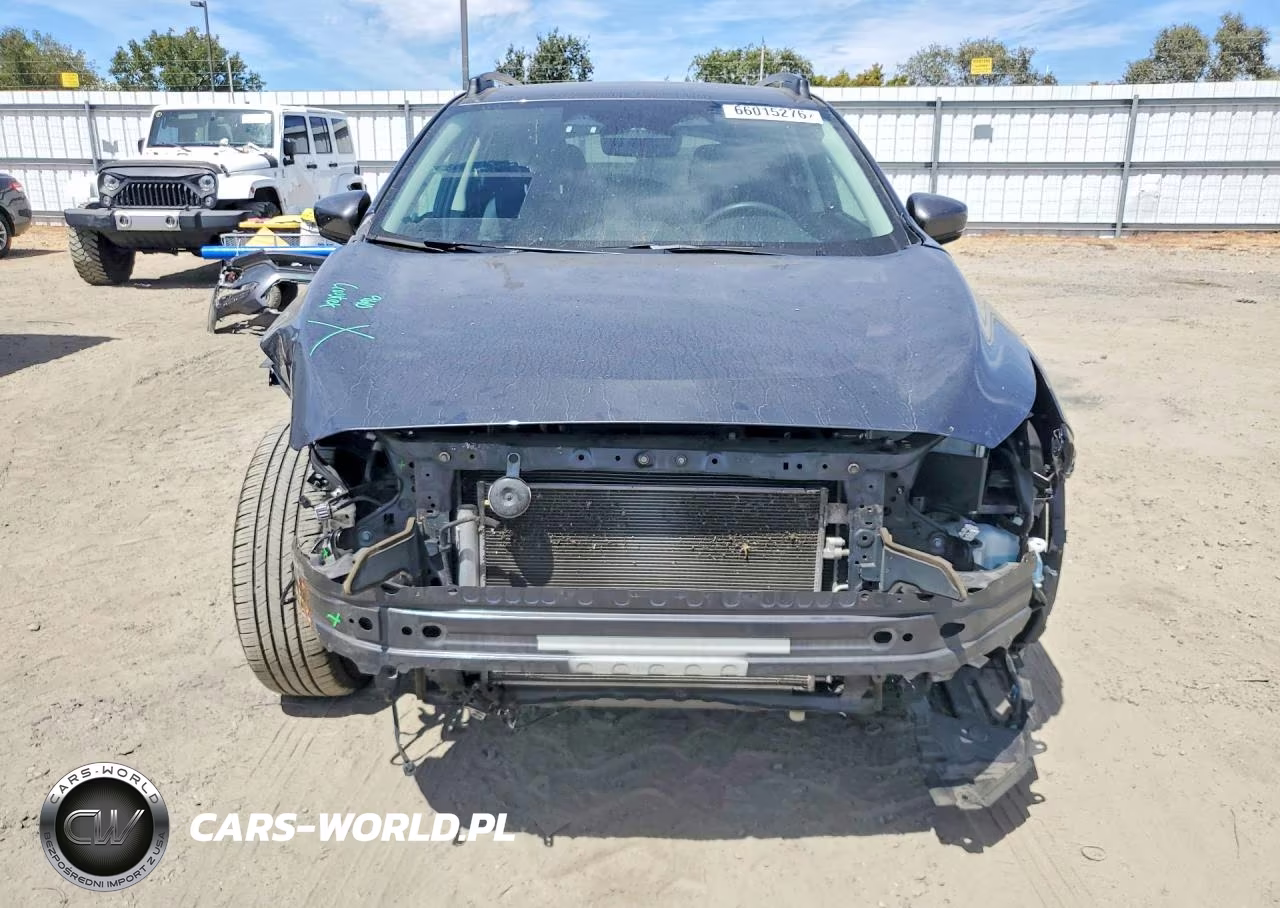 2024 Subaru Crosstrek Premium VIN:JF2GUADCXR8337403 - 5