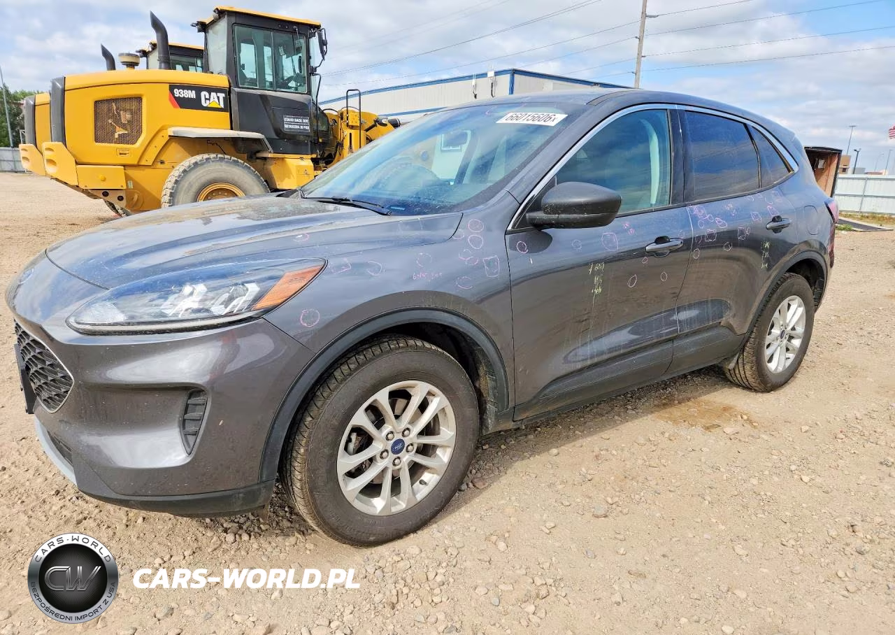 2022 Ford Escape Se