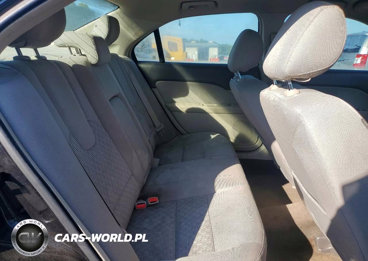 2011 Ford Fusion Se VIN:3FAHP0HA3BR180241 - 10