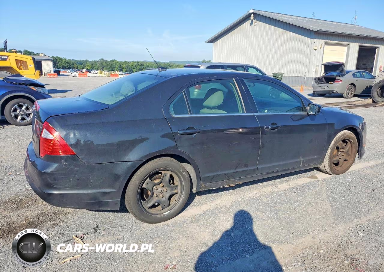 2011 Ford Fusion Se VIN:3FAHP0HA3BR180241 - 3