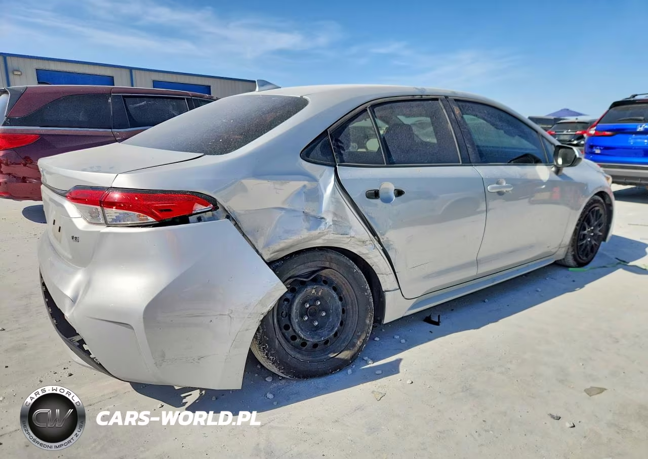 2020 Toyota Corolla Le VIN:5YFEPRAE4LP118272 - 3
