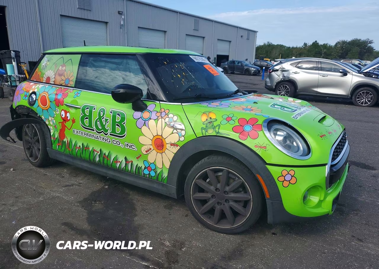 2020 Mini Cooper S VIN:WMWXR5C03L2L91910 - 4