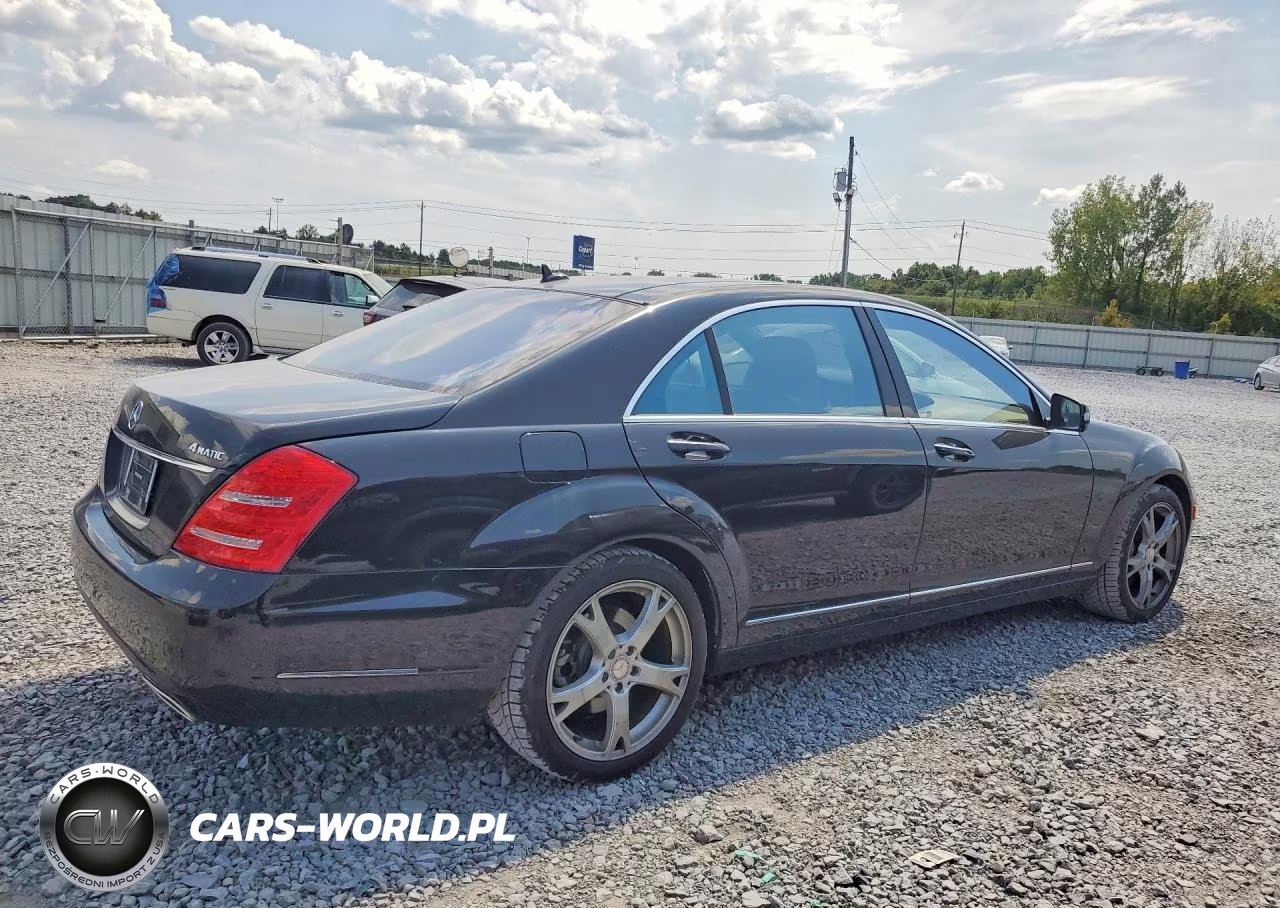 2013 Mercedes-Benz S 550 4Matic VIN:WDDNG9EB0DA532600 - 3