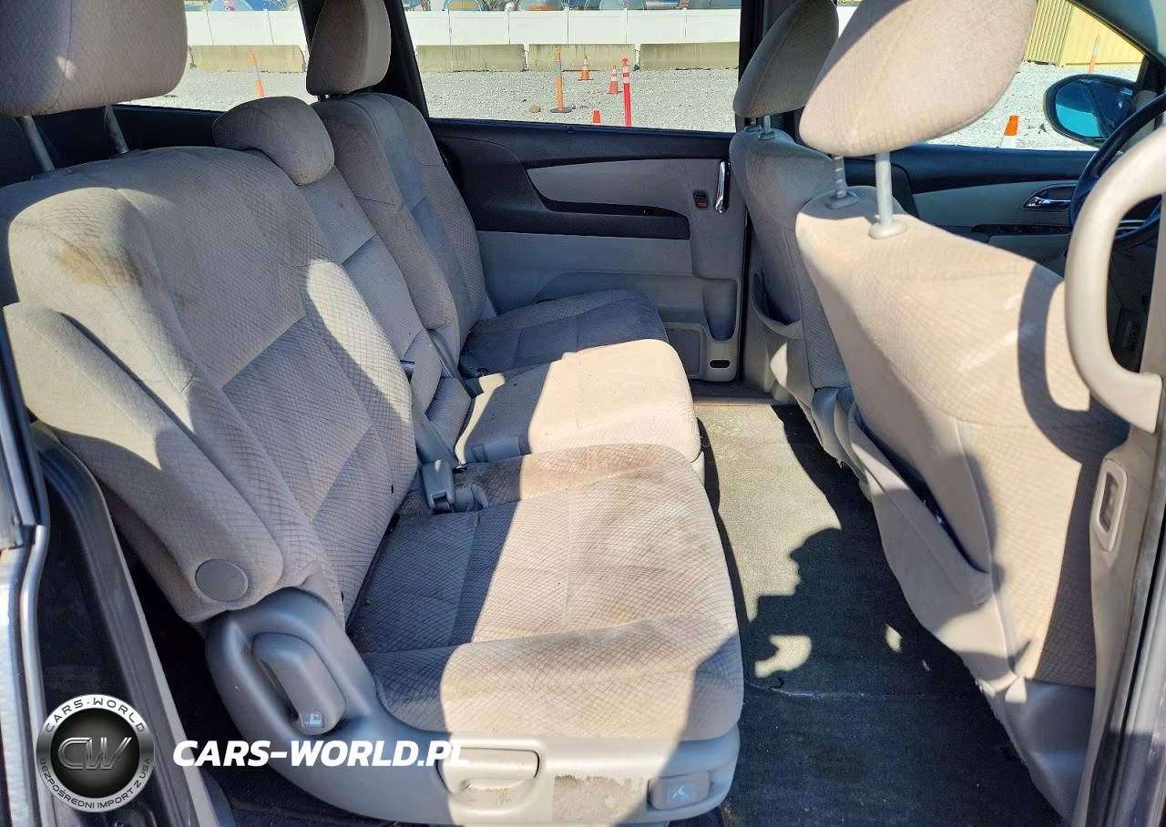 2017 Honda Odyssey Se VIN:5FNRL5H35HB020879 - 11