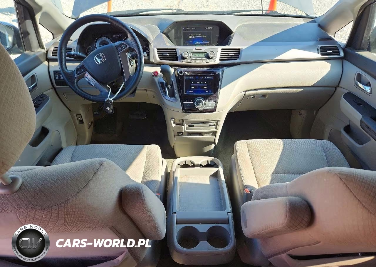 2017 Honda Odyssey Se VIN:5FNRL5H35HB020879 - 8
