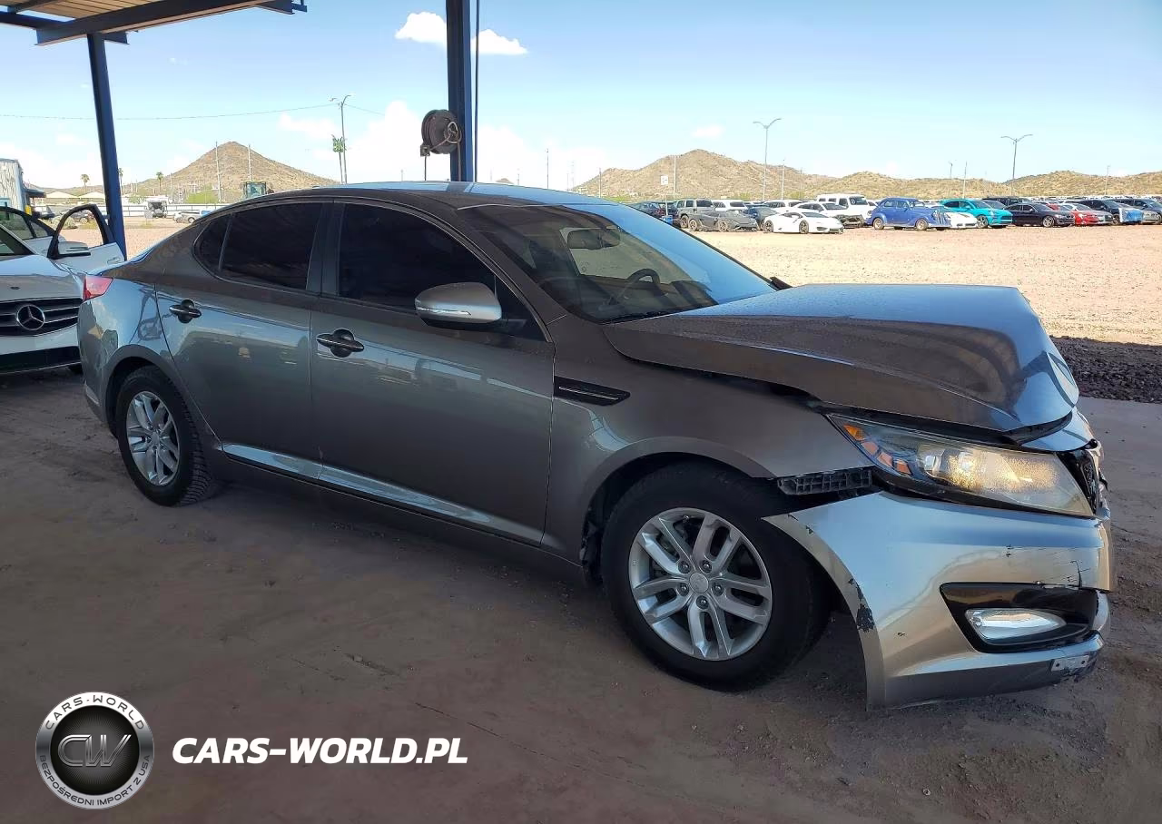 2013 Kia Optima Lx VIN:5XXGM4A7XDG117451 - 4