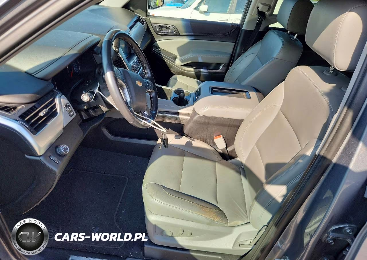 2019 Chevrolet Tahoe C1500 Lt VIN:1GNSCBKC7KR403885 - 7