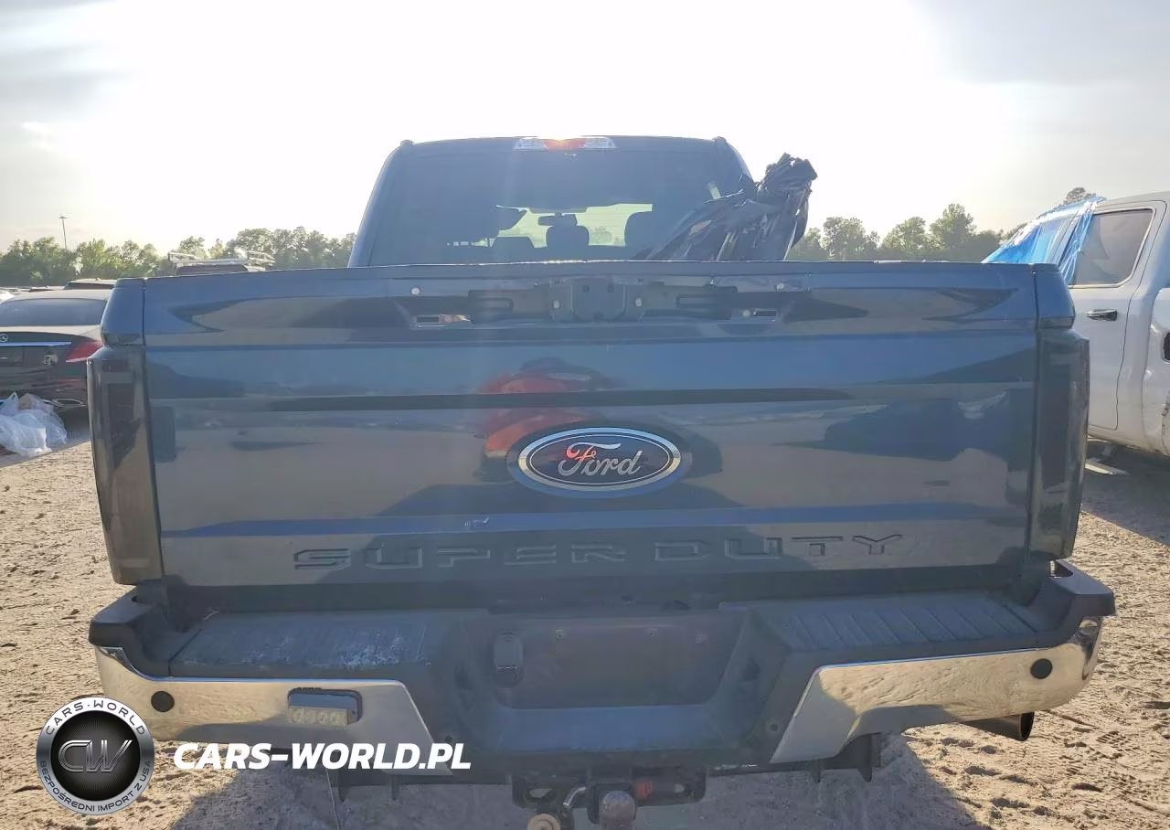 2018 Ford F250 Super Duty VIN:1FT7W2B6XJED04855 - 6