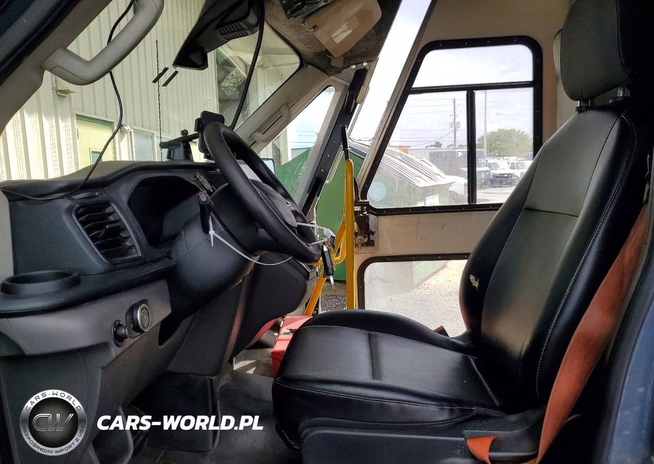 2021 Ford Transit Delivery Truck VIN:1FDDF6P80MKA97155 - 7