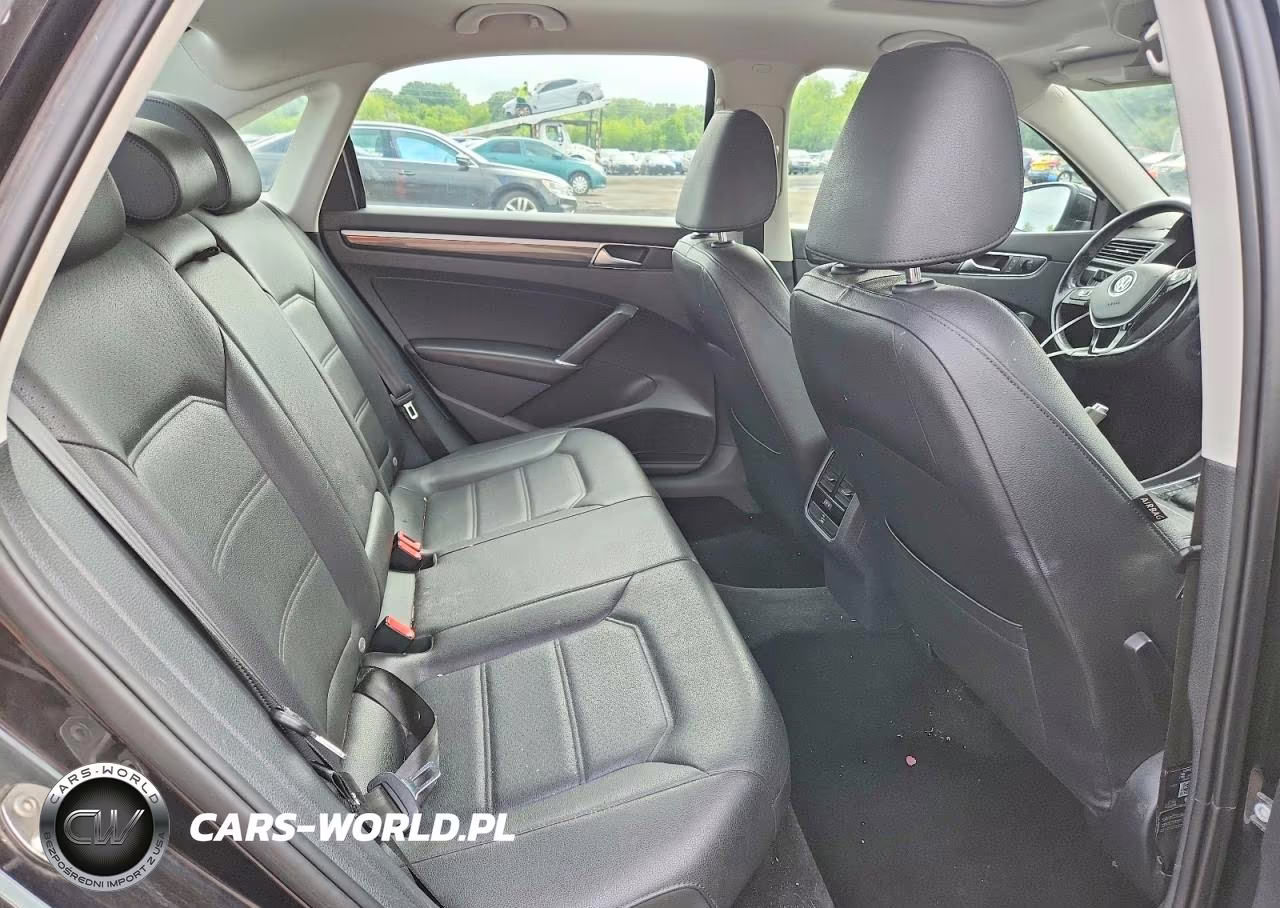 2018 Volkswagen Passat Se VIN:1VWBA7A35JC002671 - 10