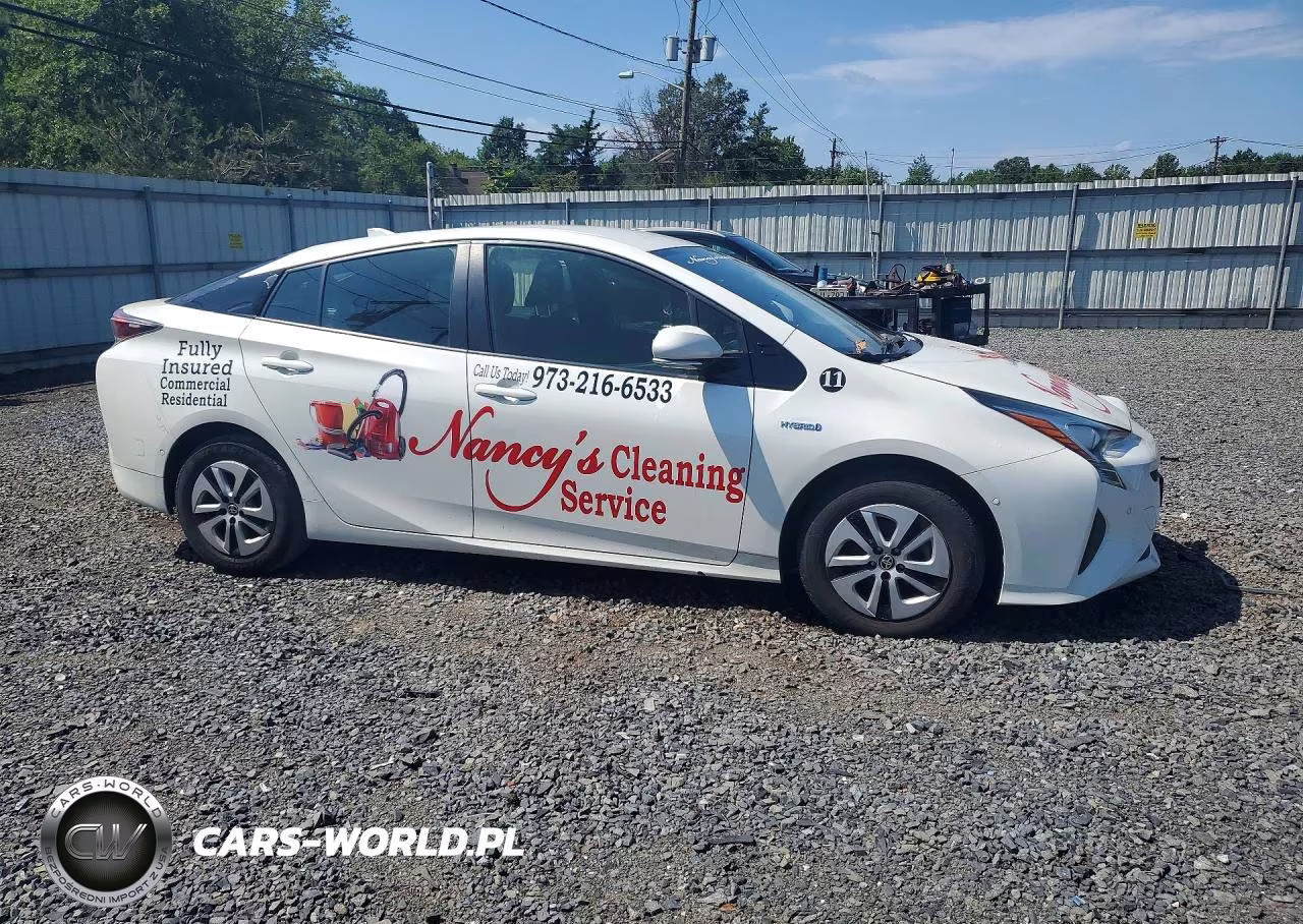 2017 Toyota Prius Two VIN:JTDKBRFU0H3050442 - 4