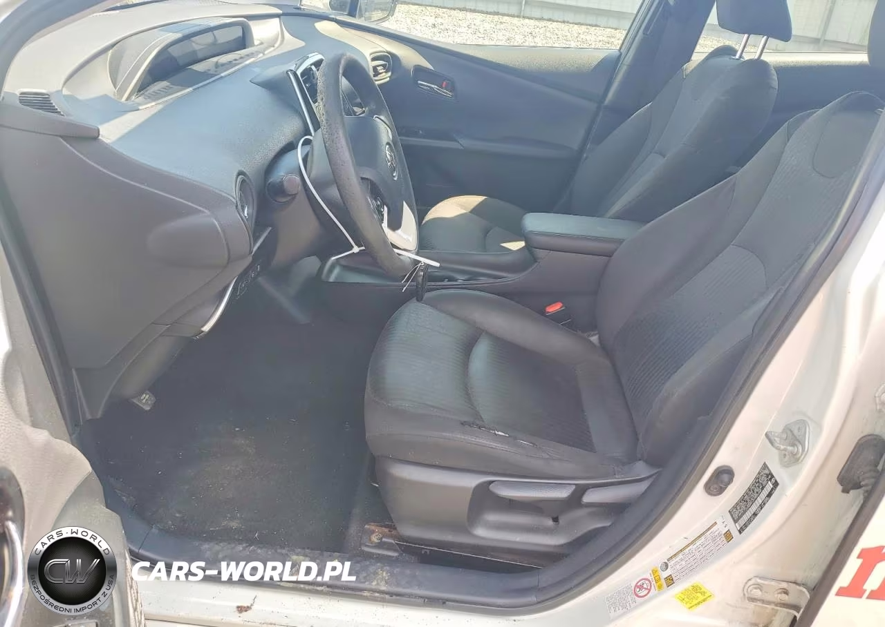 2017 Toyota Prius Two VIN:JTDKBRFU0H3050442 - 7