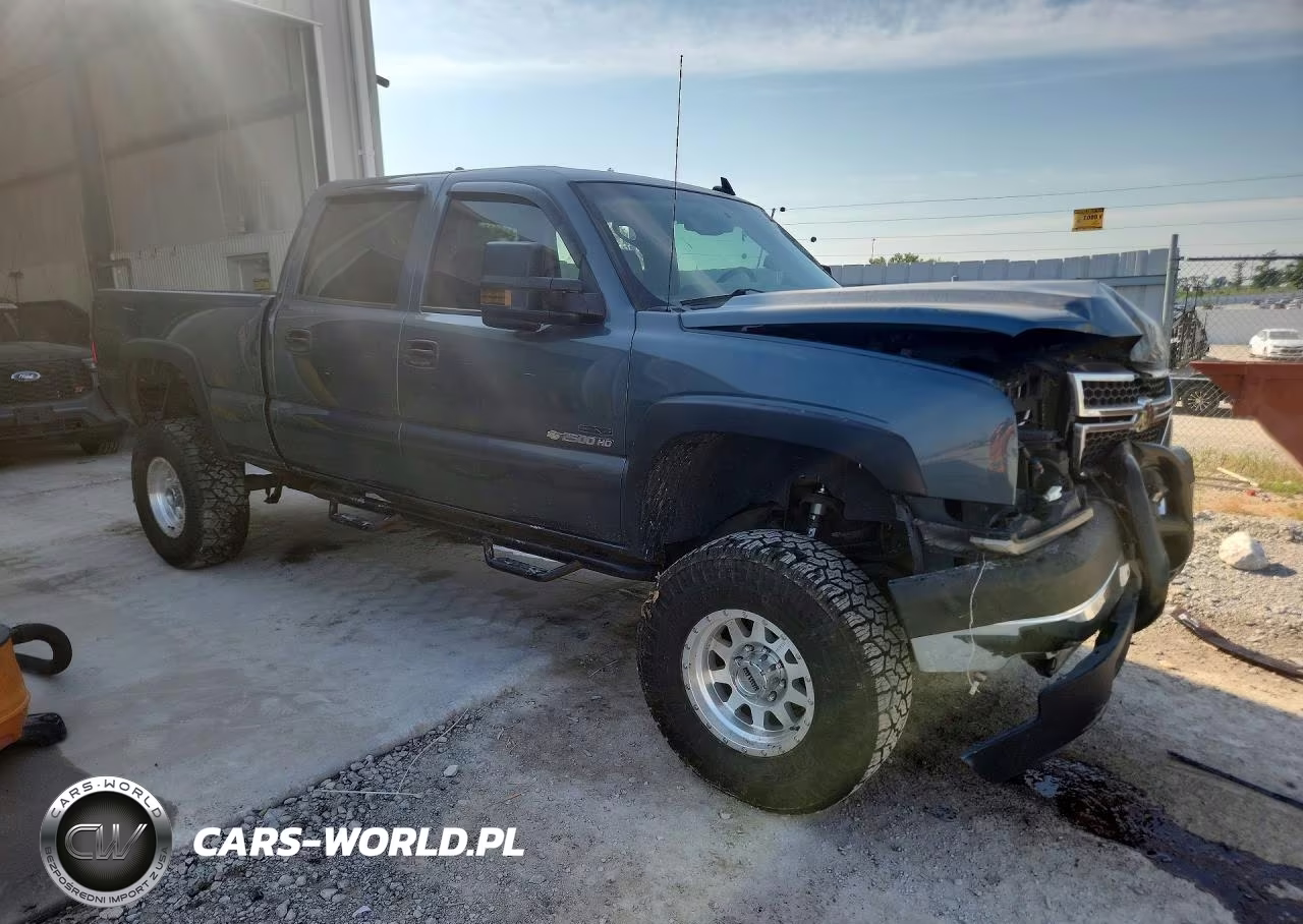 2007 Chevrolet Silverado K2500 Heavy Duty VIN:1GCHK23D17F194021 - 4