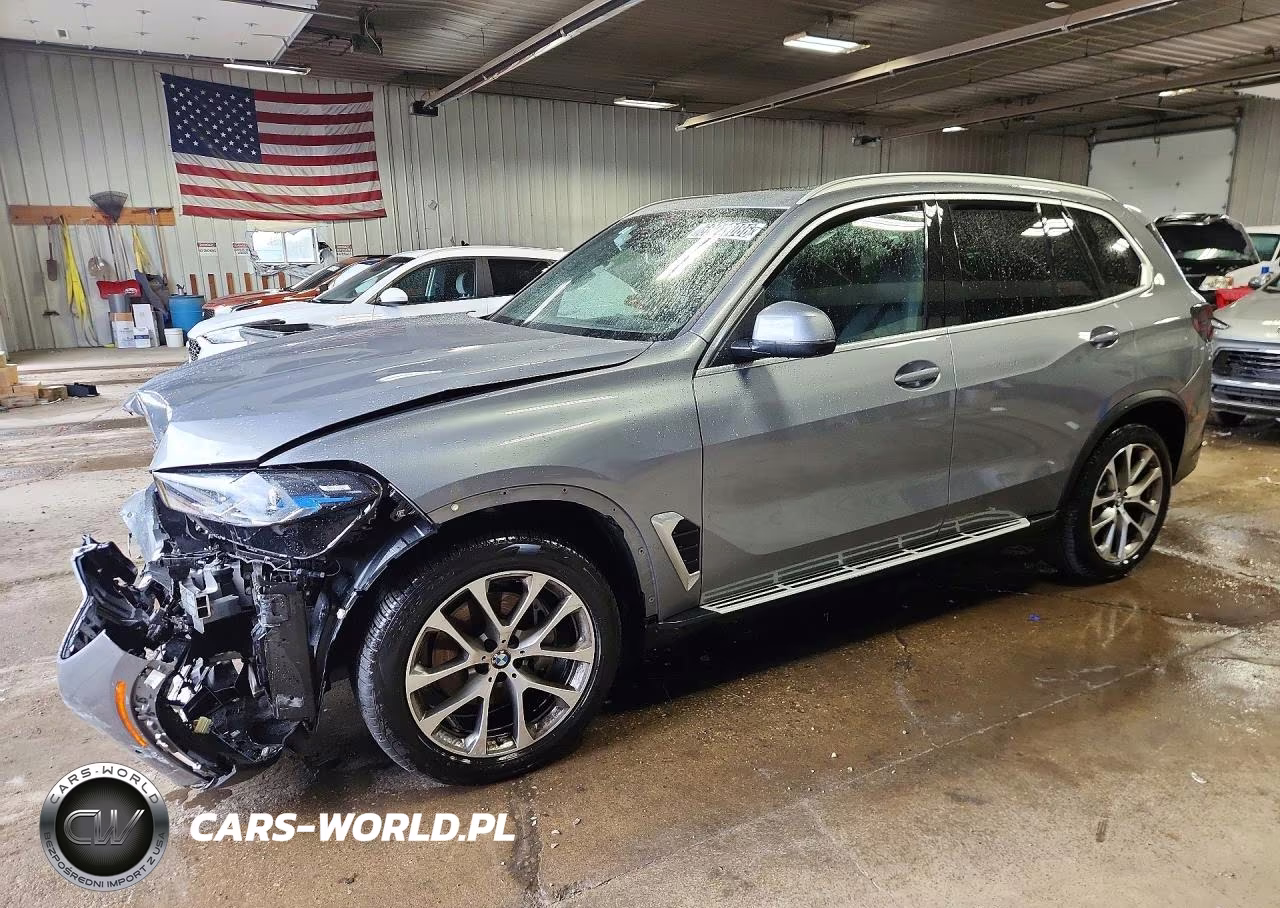 2026 BMW X5 xDrive40I – zdjęcie 1 z 13