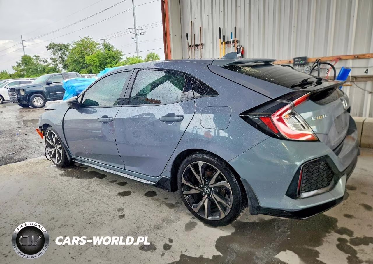 2019 Honda Civic Sport Touring VIN:SHHFK7H97KU224319 - 2