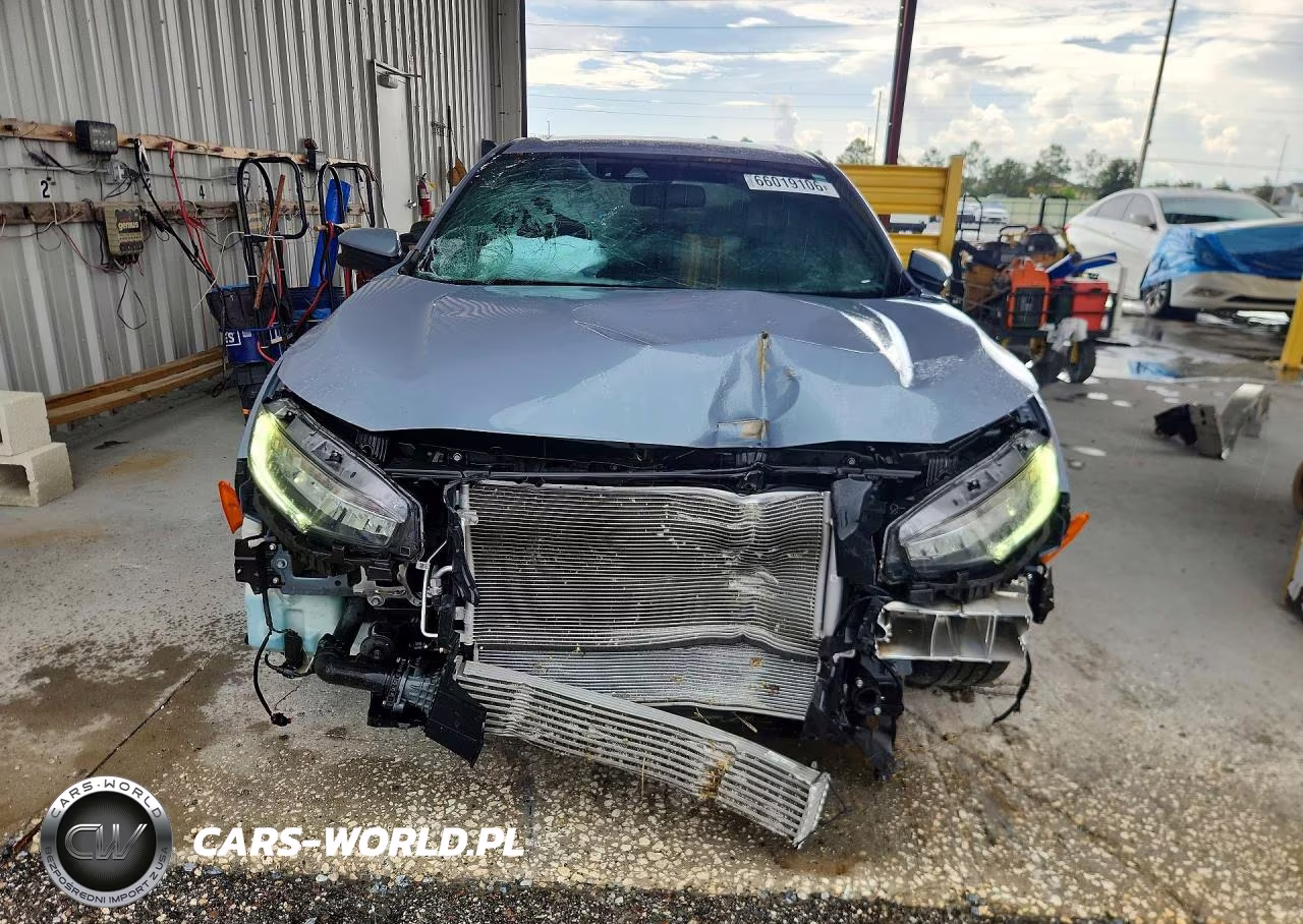 2019 Honda Civic Sport Touring VIN:SHHFK7H97KU224319 - 5