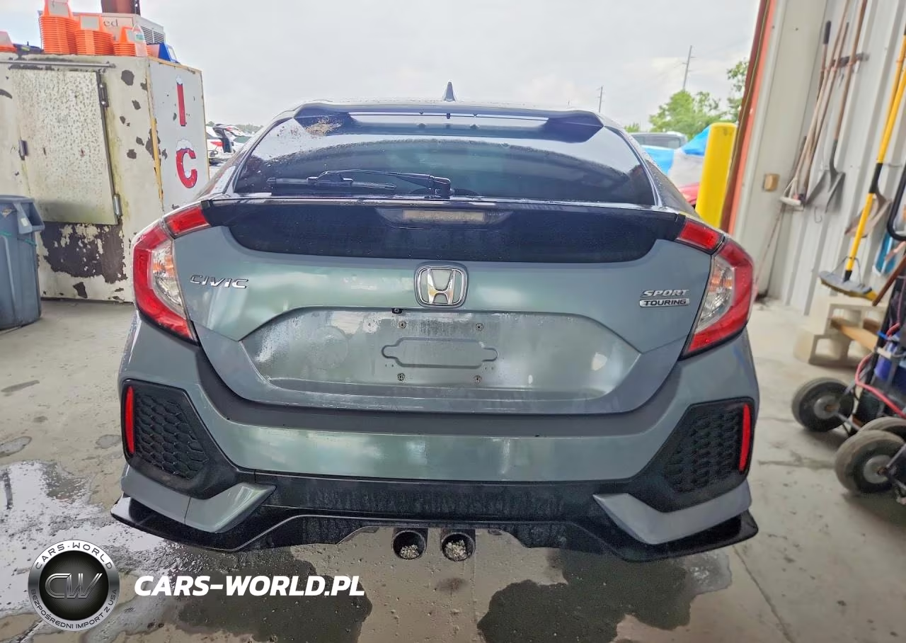 2019 Honda Civic Sport Touring VIN:SHHFK7H97KU224319 - 6
