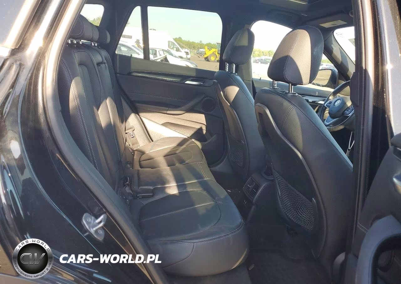 2019 BMW X1 Sdrive28I VIN:WBXHU7C51K5L10738 - 10