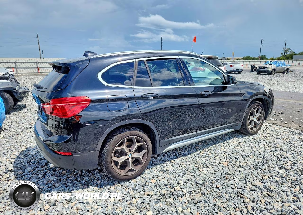 2019 BMW X1 Sdrive28I VIN:WBXHU7C51K5L10738 - 3