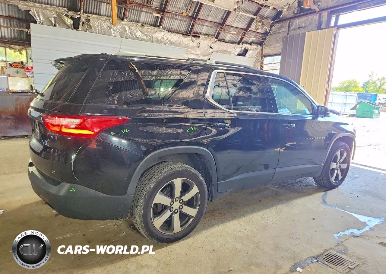 2018 Chevrolet Traverse Lt VIN:1GNEVHKW2JJ111014 - 3