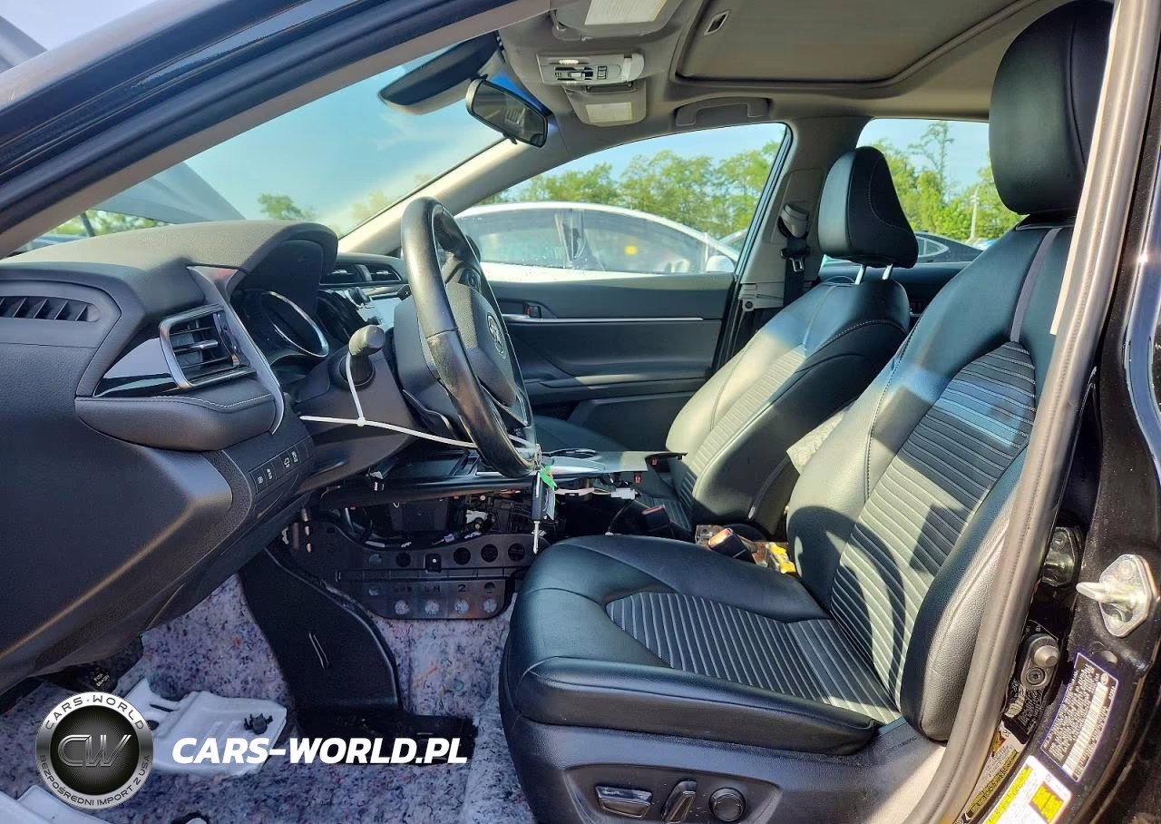 2020 Toyota Camry Se VIN:4T1G11AK6LU937476 - 7