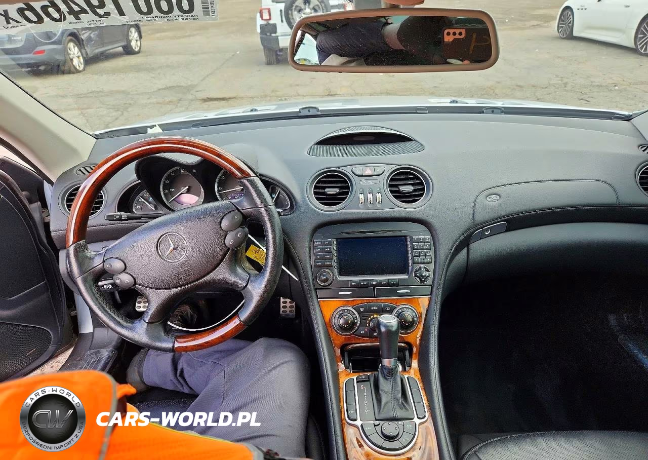 2007 Mercedes-Benz Sl 550 VIN:WDBSK71F67F127307 - 8