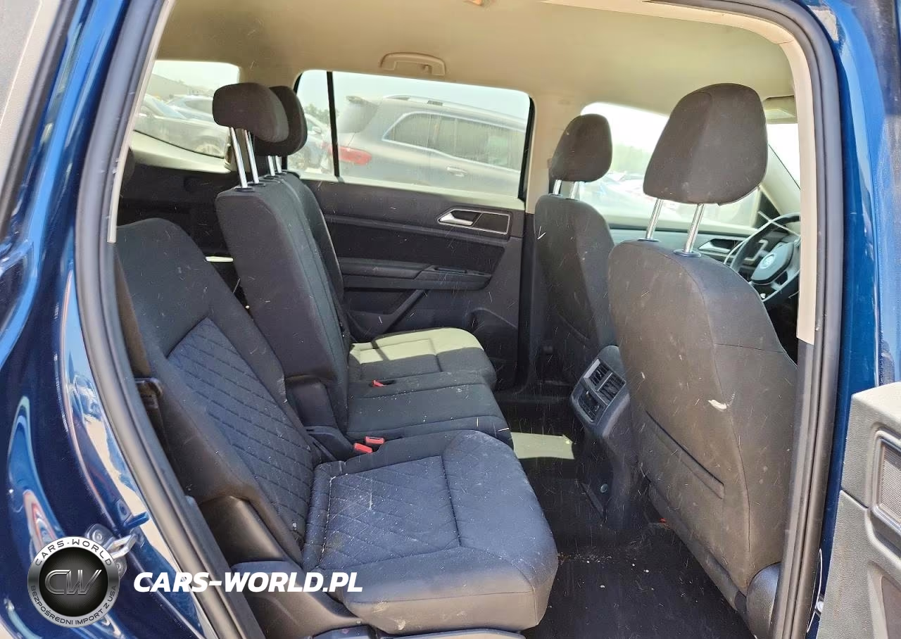 2019 Volkswagen Atlas S VIN:1V2AP2CAXKC576565 - 10