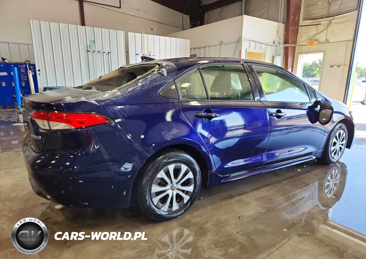 2022 Toyota Corolla Le VIN:JTDEAMDE6NJ048541 - 3