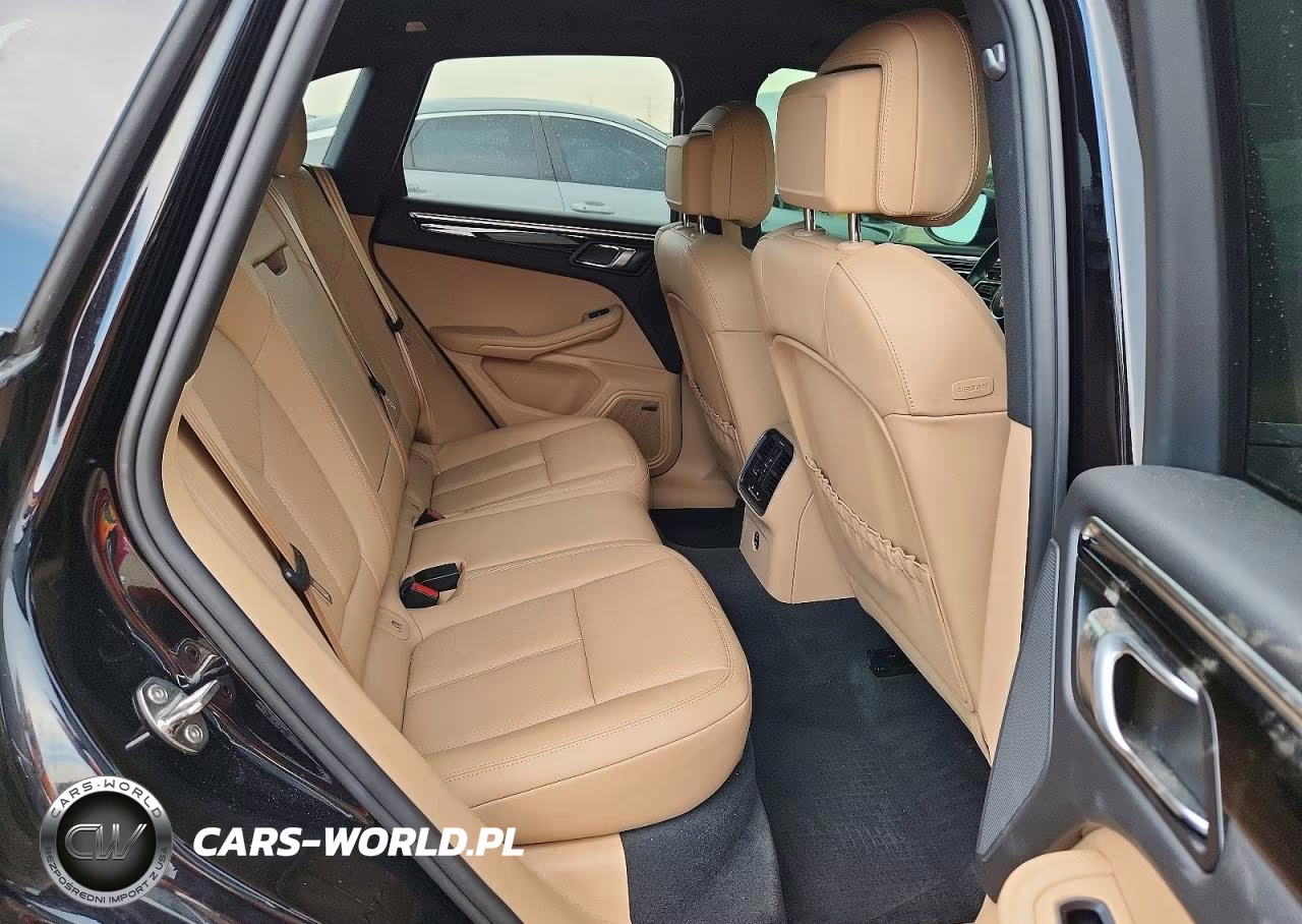 2023 Porsche Macan S VIN:WP1AG2A53PLB36118 - 10