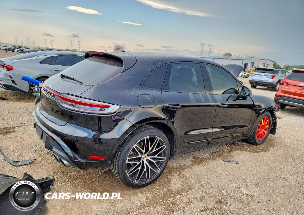 2023 Porsche Macan S VIN:WP1AG2A53PLB36118 - 3