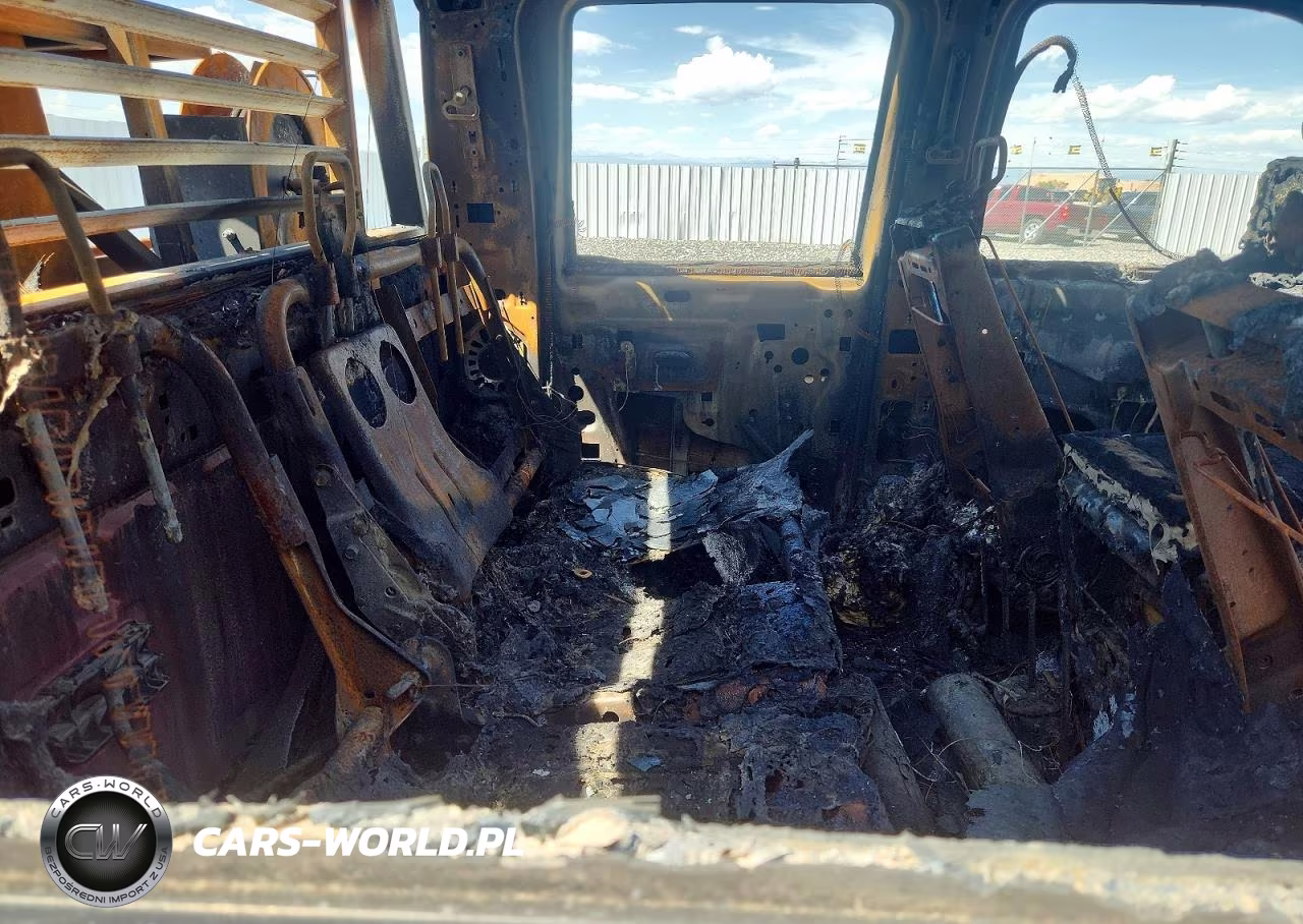 2015 Ford F250 4X4 VIN:1FD7W2BT1FEC70779 - 10