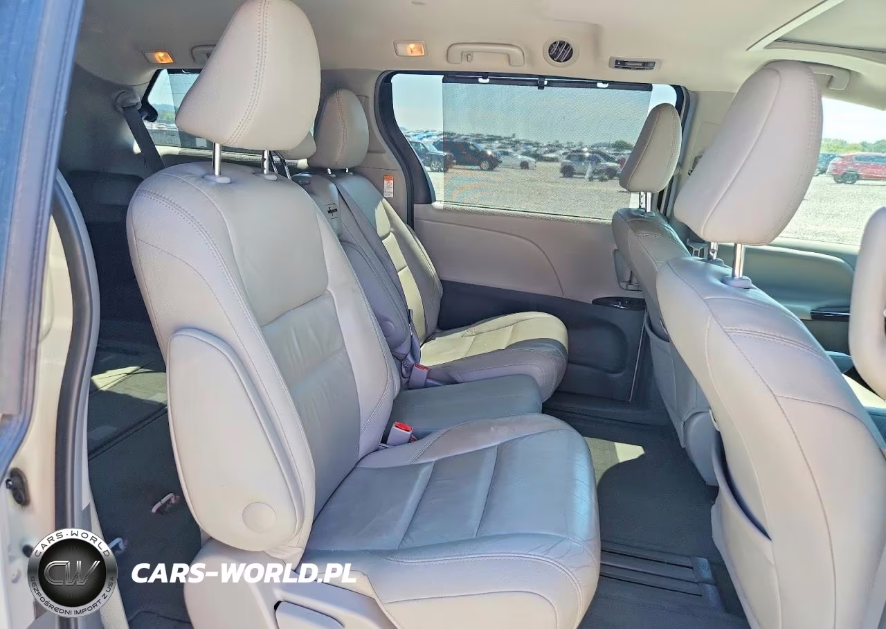 2016 Toyota Sienna Xle 8-Passenger VIN:5TDYK3DC6GS705718 - 11