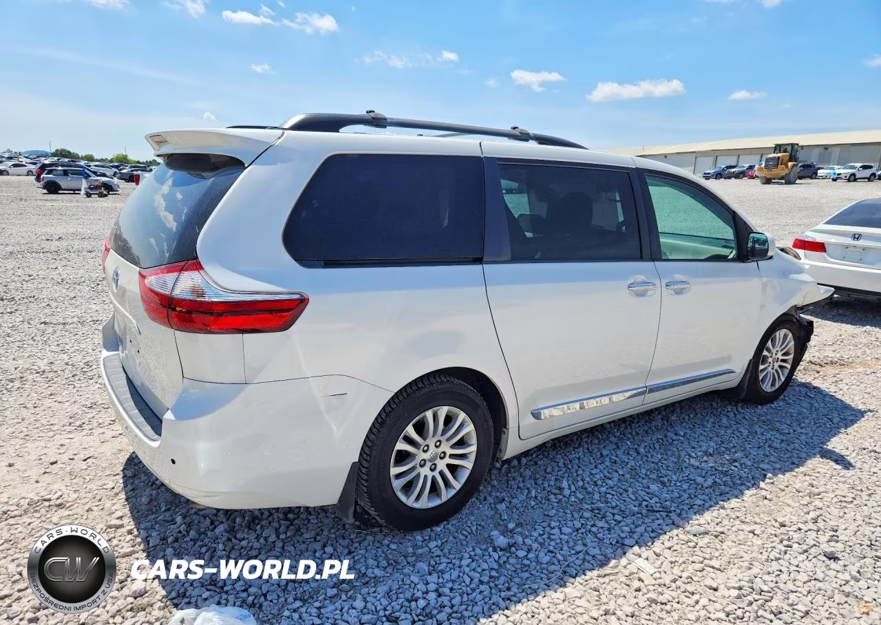 2016 Toyota Sienna Xle 8-Passenger VIN:5TDYK3DC6GS705718 - 3