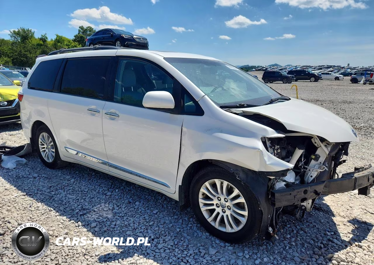 2016 Toyota Sienna Xle 8-Passenger VIN:5TDYK3DC6GS705718 - 4