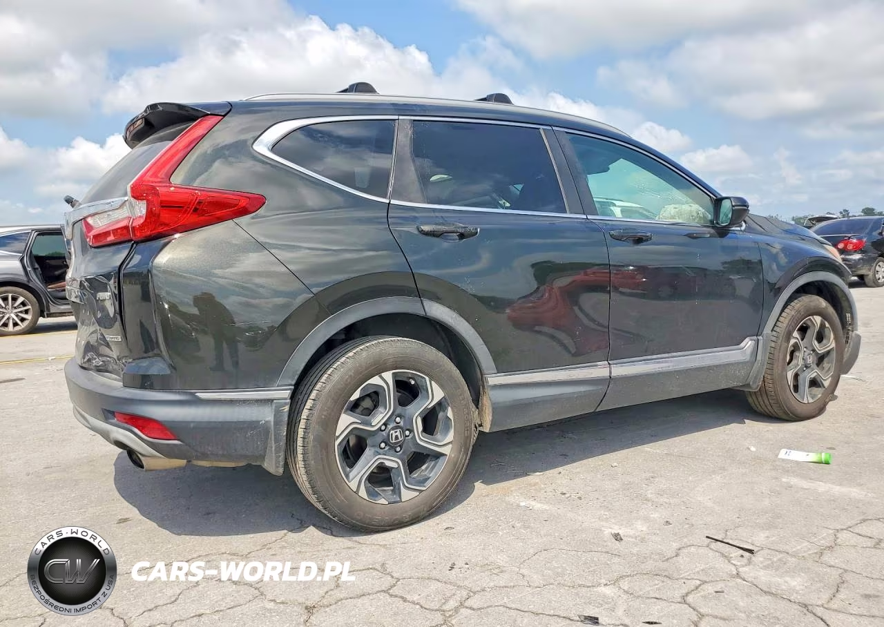 2018 Honda Cr-V Touring VIN:7FARW2H90JE038209 - 3