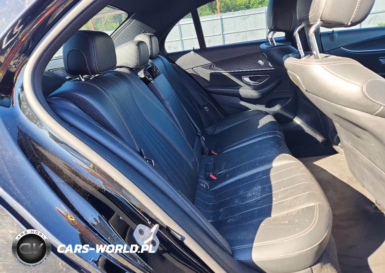 2019 Mercedes-Benz E 300 4Matic VIN:WDDZF4KBXKA557402 - 10