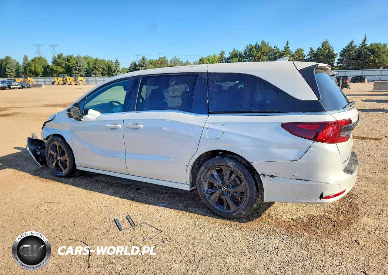 2023 Honda Odyssey Sport-L VIN:5FNRL6H7XPB041735 - 2