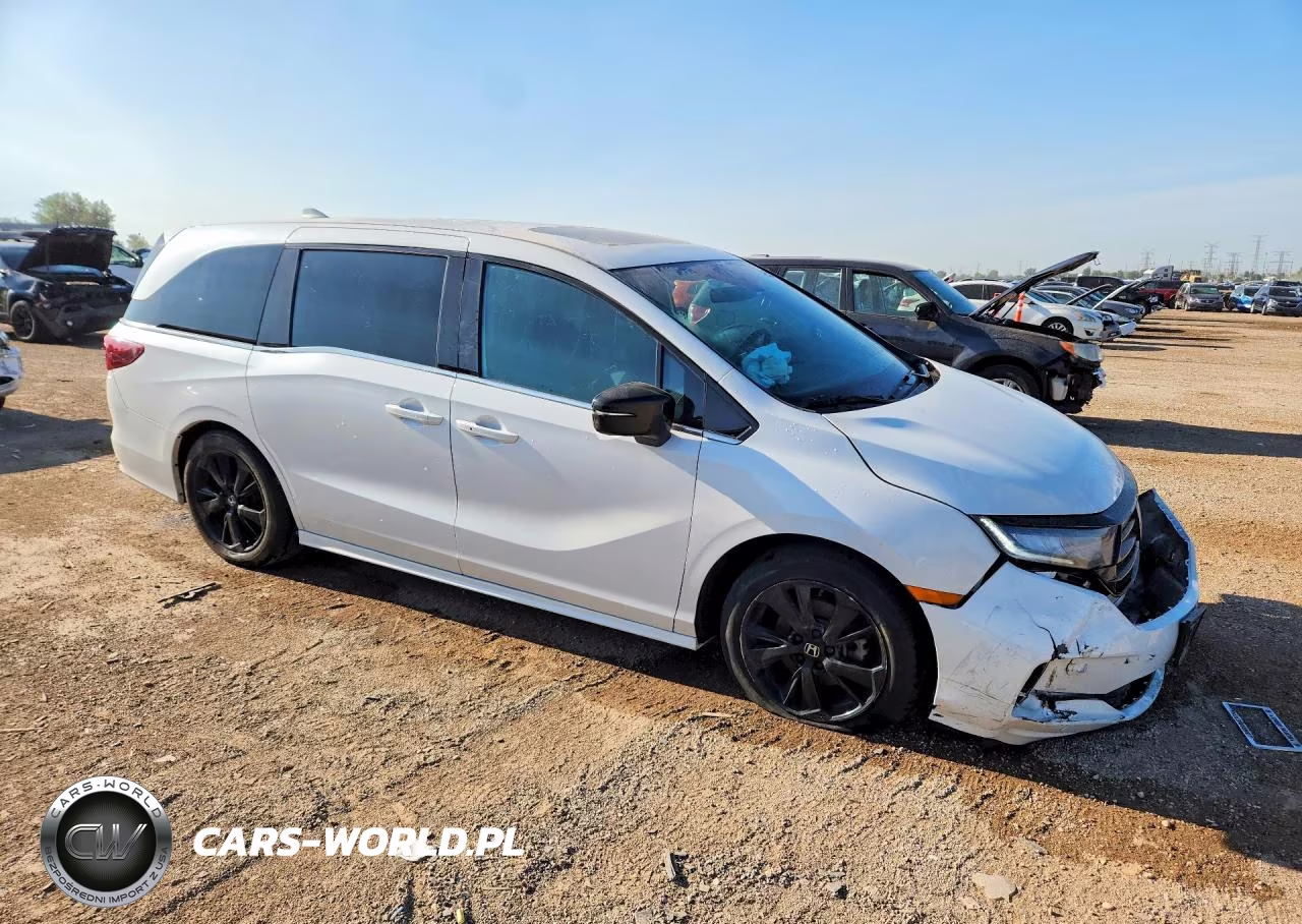 2023 Honda Odyssey Sport-L VIN:5FNRL6H7XPB041735 - 4