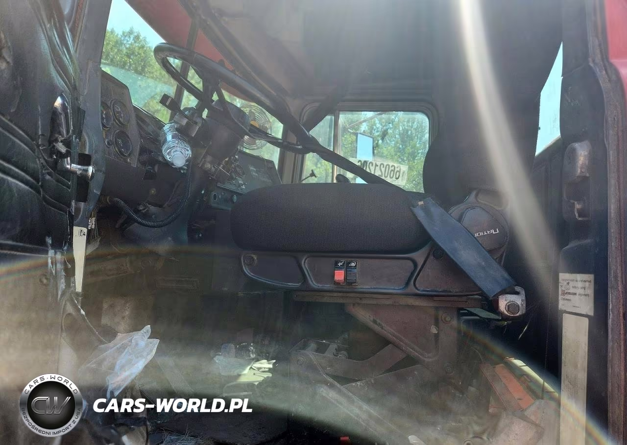 1997 Mack Rd688S Dump Truck VIN:1M2P267C0VM033295 - 7