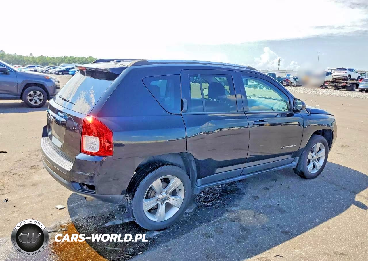 2013 Jeep Compass Sport VIN:1C4NJCBB3DD238054 - 3