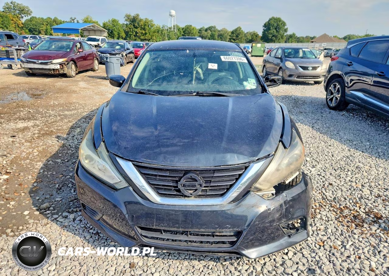 2017 Nissan Altima 2.5 S VIN:1N4AL3AP1HC240313 - 5