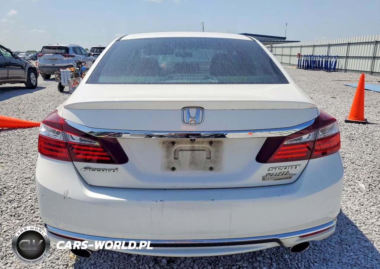 2017 Honda Accord Sport VIN:1HGCR2F56HA136299 - 6