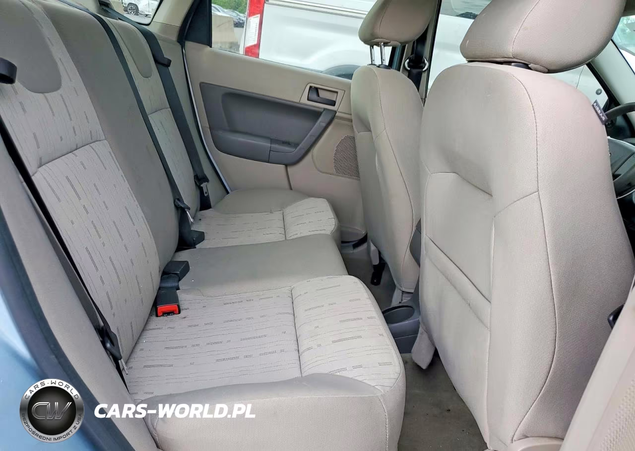2008 Ford Focus Se VIN:1FAHP35N78W264643 - 10