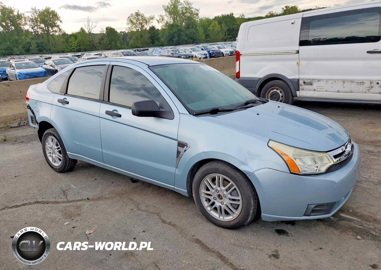 2008 Ford Focus Se VIN:1FAHP35N78W264643 - 4