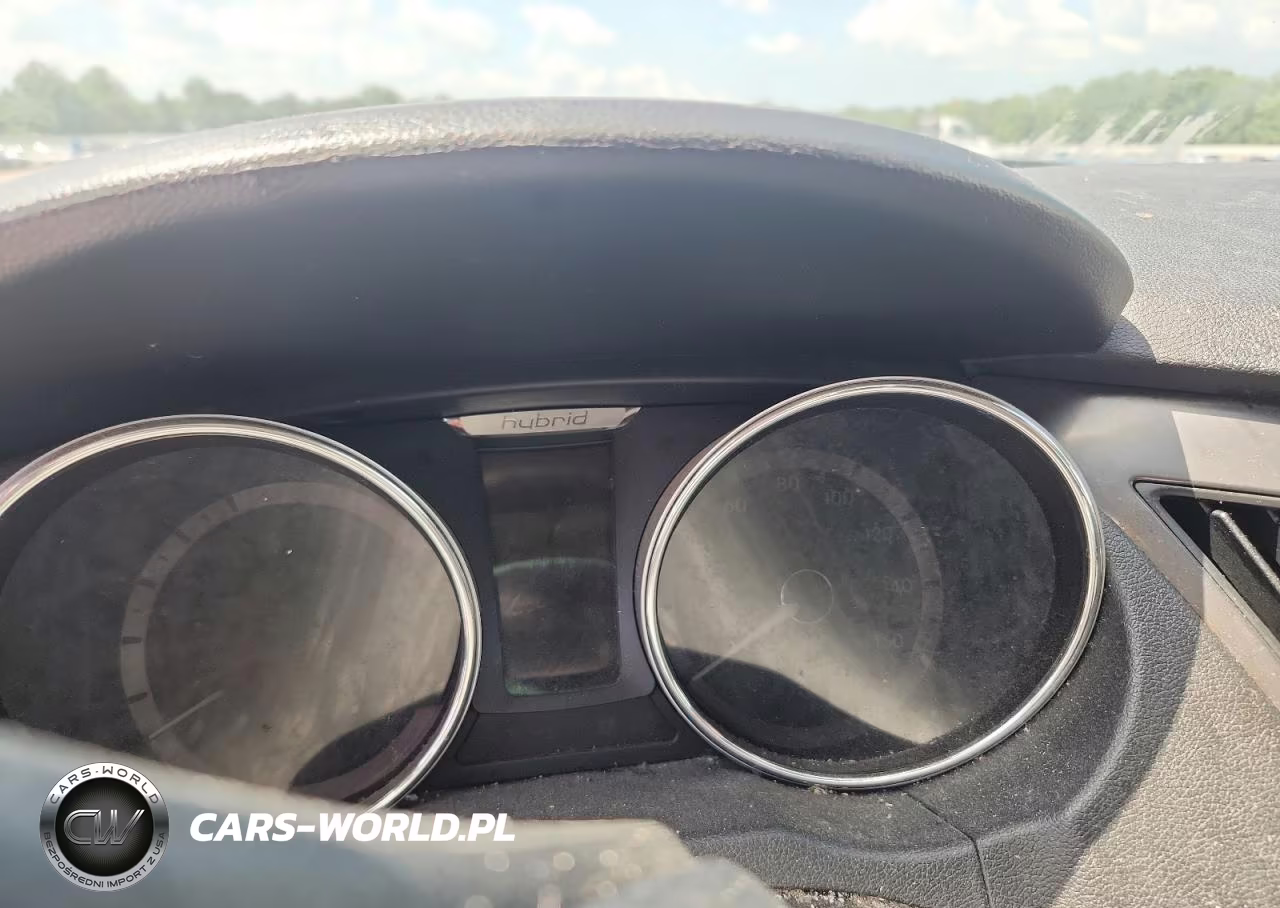 2014 Hyundai Sonata Hybrid VIN:KMHEC4A44EA117678 - 9