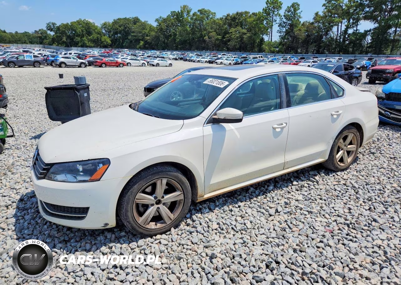 2013 Volkswagen Passat Se VIN:1VWBP7A34DC082287 - 1