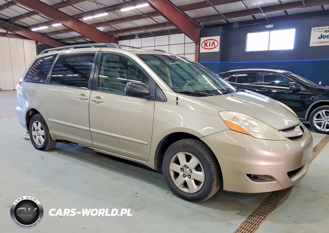 2006 Toyota Sienna Le 7 Passenger VIN:5TDZA23C56S406383 - 4